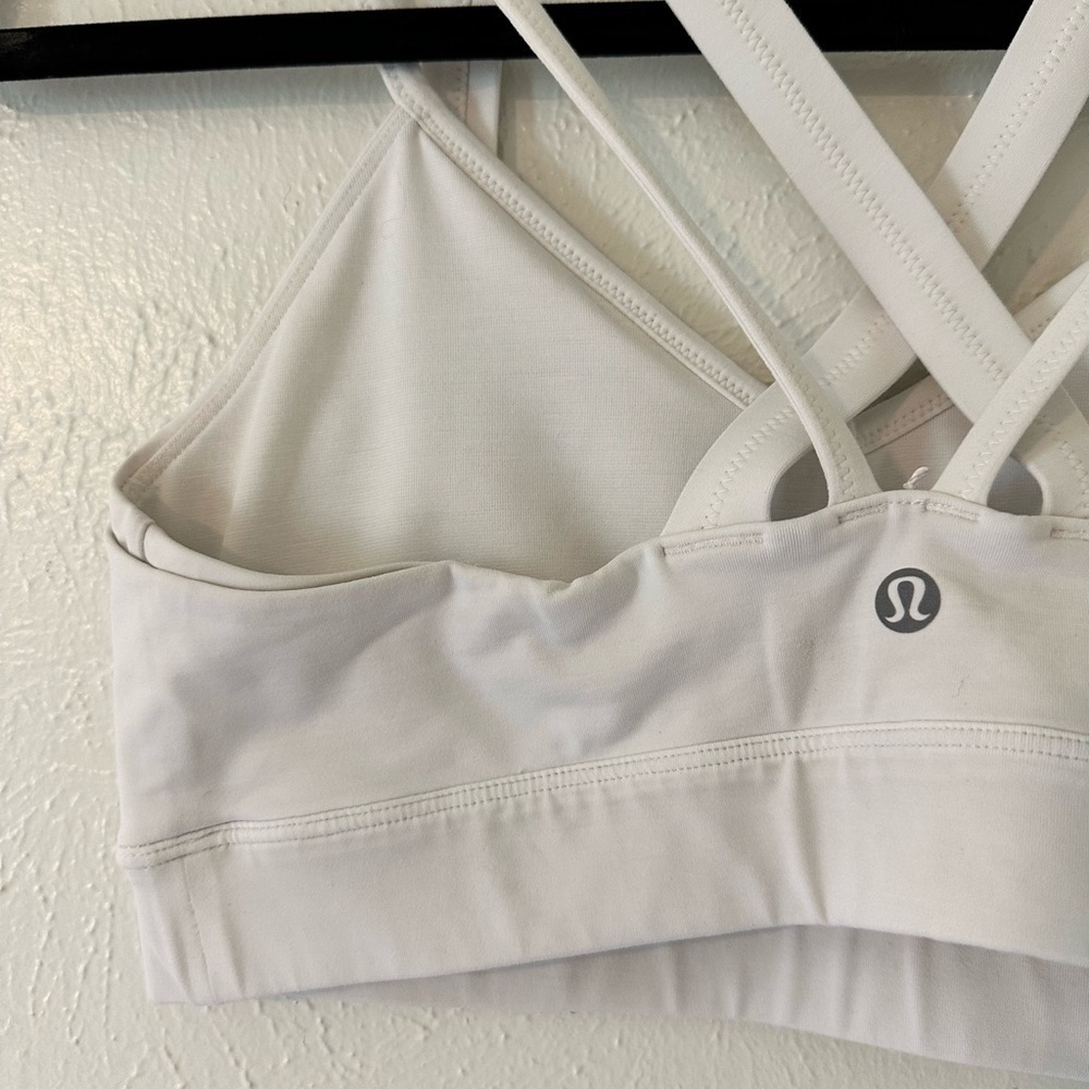Lululemon Run For Days Bra II
White - Picture 12 of 14